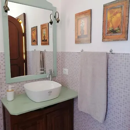 Vicino L'aeroporto Di Palermo Bed & Breakfast Carini