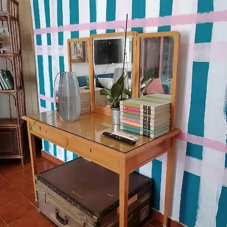 Vicino L'aeroporto Di Palermo