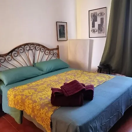 Vicino L'aeroporto Di Palermo Bed & Breakfast